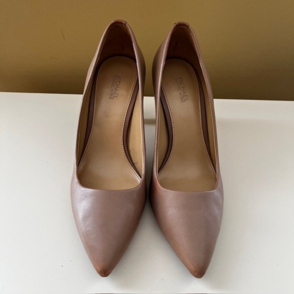 Michael Kors Tan Pumps - Sz 7